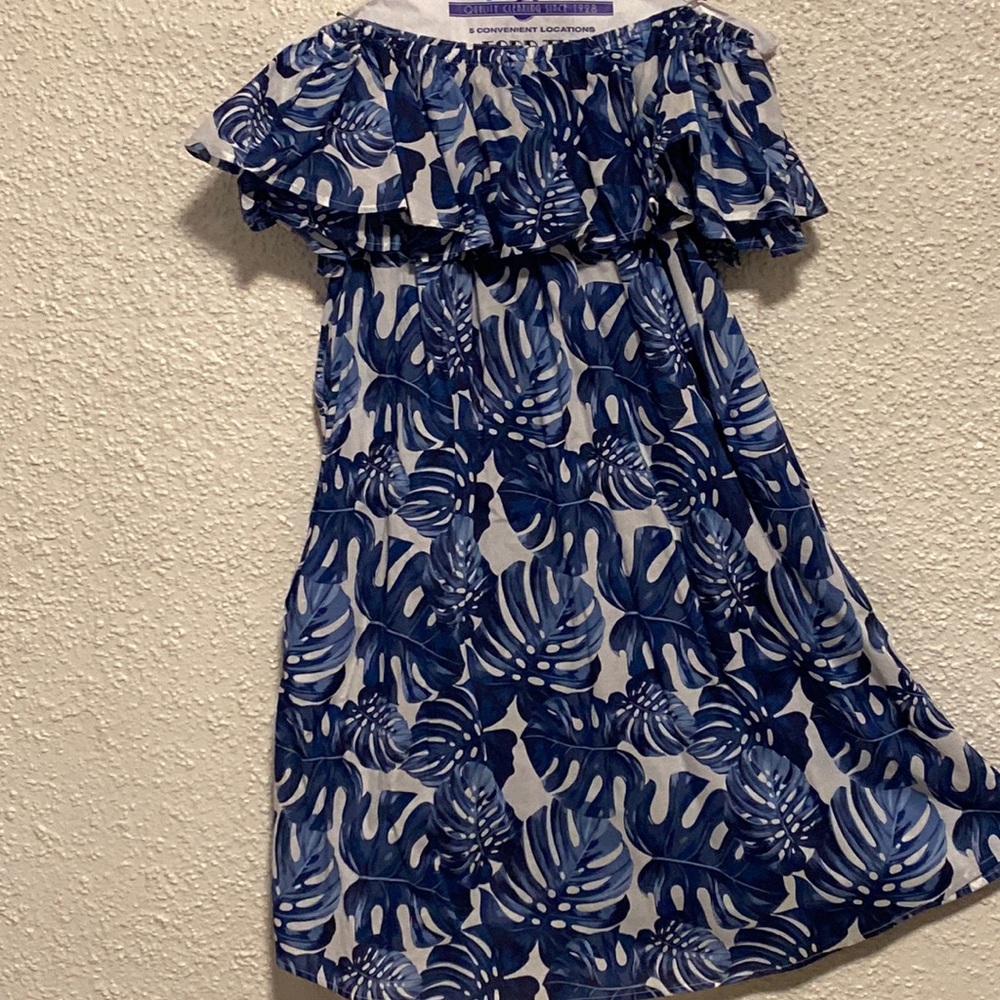off the shoulder 2 pocket dress with flair collar